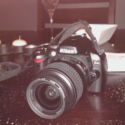 Nikon D40 DSLR Camera